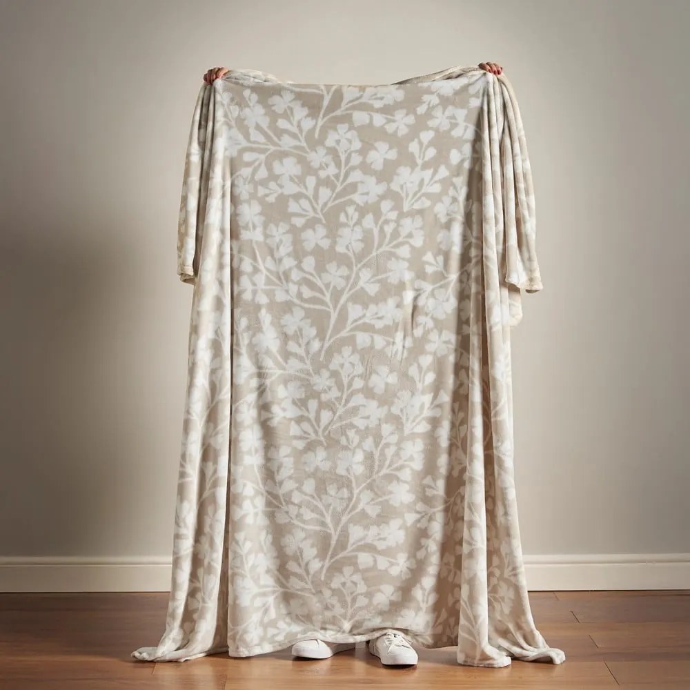 Pătură bej din polar/fleece 200x240 cm Brooke Floral – Catherine Lansfield