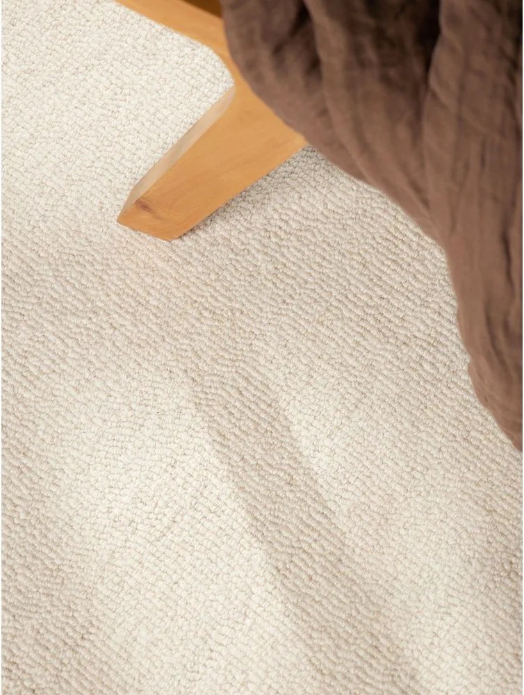 Covor crem țesut manual din lână 140x200 cm Puristic Knots – Elle Decoration
