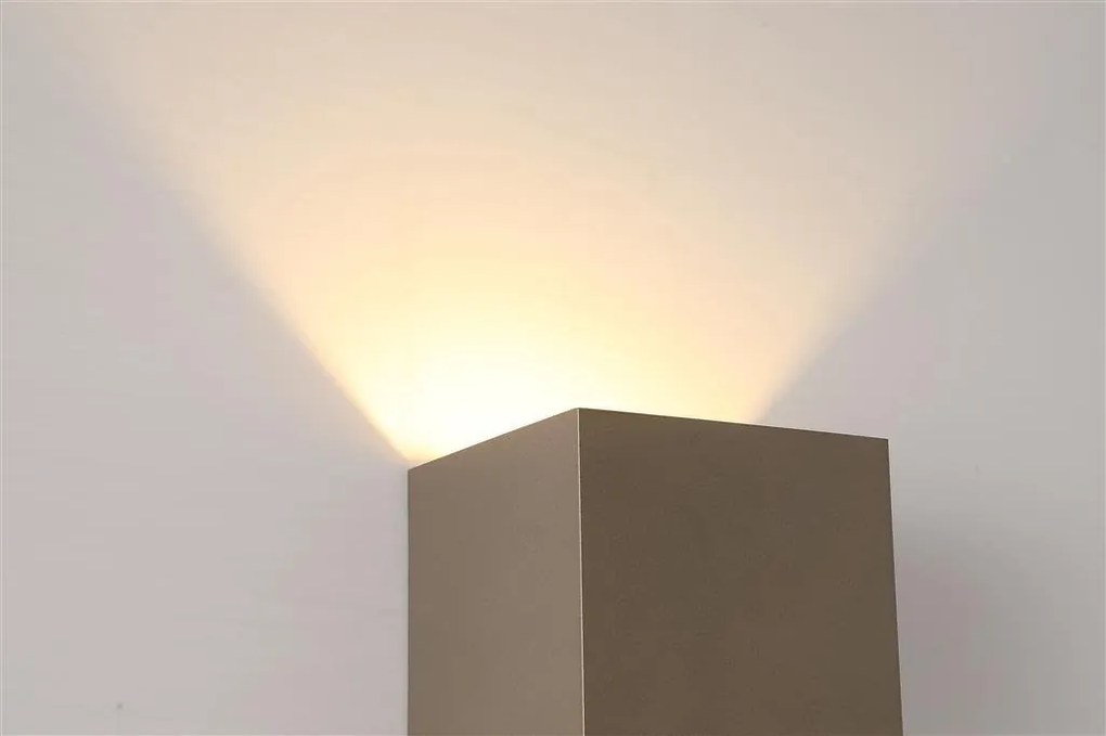 Aplica iluminat ambiental metal cafeniu Newton Square