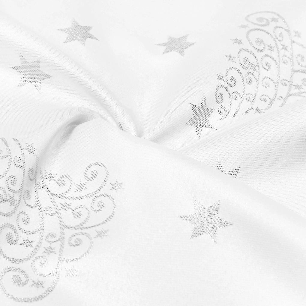 Goldea napron de masă teflonat - brazi și steluțe argintii pe alb 35x140 cm