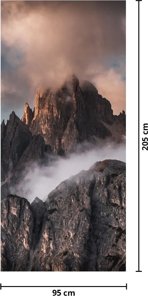 Fototapet pentru ușă - Dolomiții italieni ascunși în ceață (95x205cm)