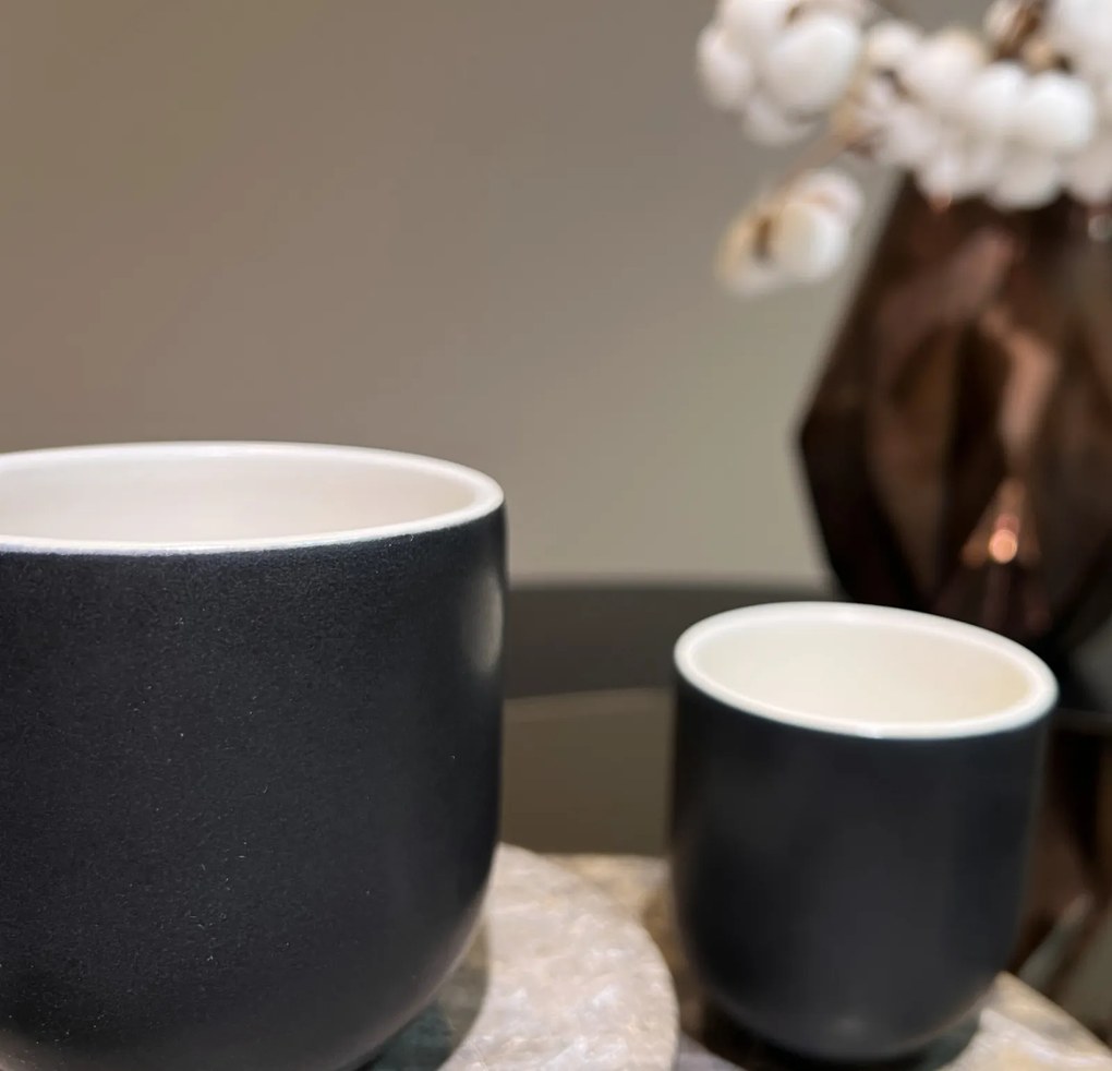 Pahar Black Beauty Novum (Negru Carbon Mat - Alb Mat interior) Gresie Ceramica Glazurata Manual