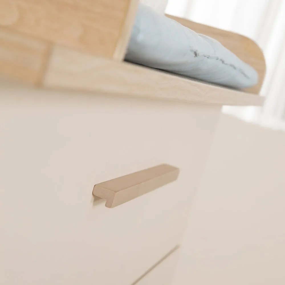 Comodă de copii crem/în culoare naturală cu aspect de lemn de stejar cu masă de schimbat 110x98x75 cm Sidney – Roba