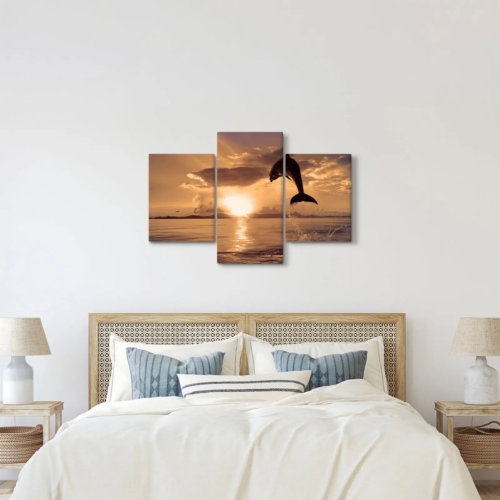 Tablou - Delfin la apus de soare (90x60 cm)