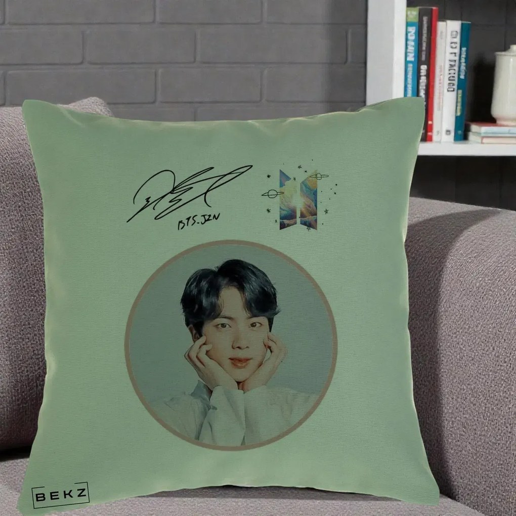 Perna Personalizata K-pop BTS Jin Portret cu Autograf, 40x40 cm, Verde, Husa Detasabila, Perna Inclusa, BEKZ®
