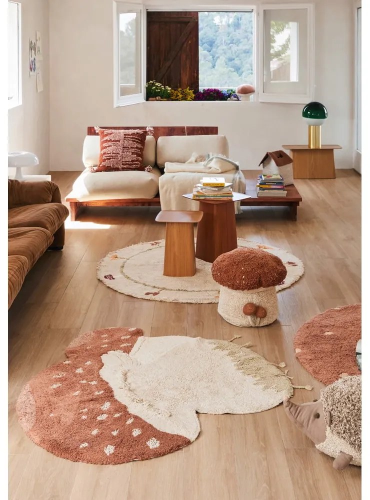 Covor pentru copii bej lavabil/țesut manual din bumbac ø140 cm Chanterelle – Lorena Canals