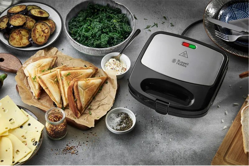 La mâna a doua: Sandwich maker Russell Hobbs Fiesta Deep Fill 24540-56 3in1, 750 W, 4 sandwich-uri, 3 placi diferite, Otel inoxidabil, Negru