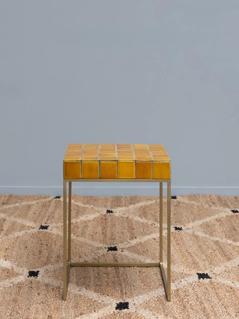 Masuta laterala, din metal si ceramica, yellow Coimbra