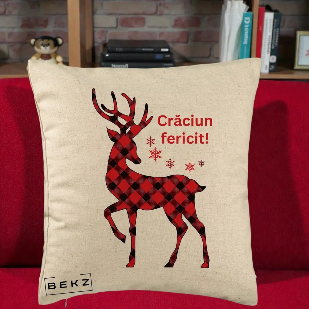 Perna Decorativa Ren Tartan Craciun Fericit, 40x40 cm, Bej, Husa Detasabila, Perna Inclusa, BEKZ®