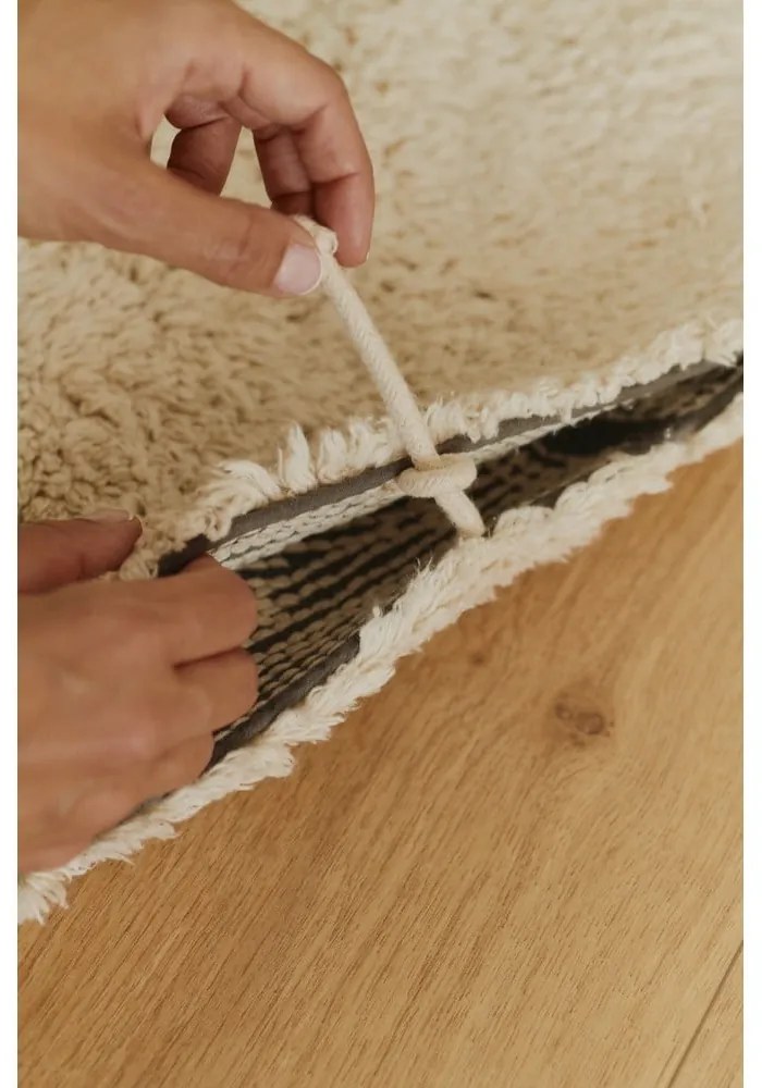 Covor crem lavabil, țesut manual, rotund, din bumbac ø 100 cm Moon Multishape – Lorena Canals