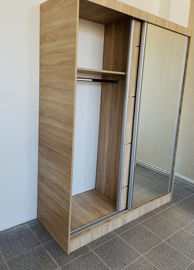Dormitor Erika / Luiza, culoare sonoma, cu pat standard 140 x 200 cm, dulap cu oglinda 150 cm, comoda si 2 noptiere
