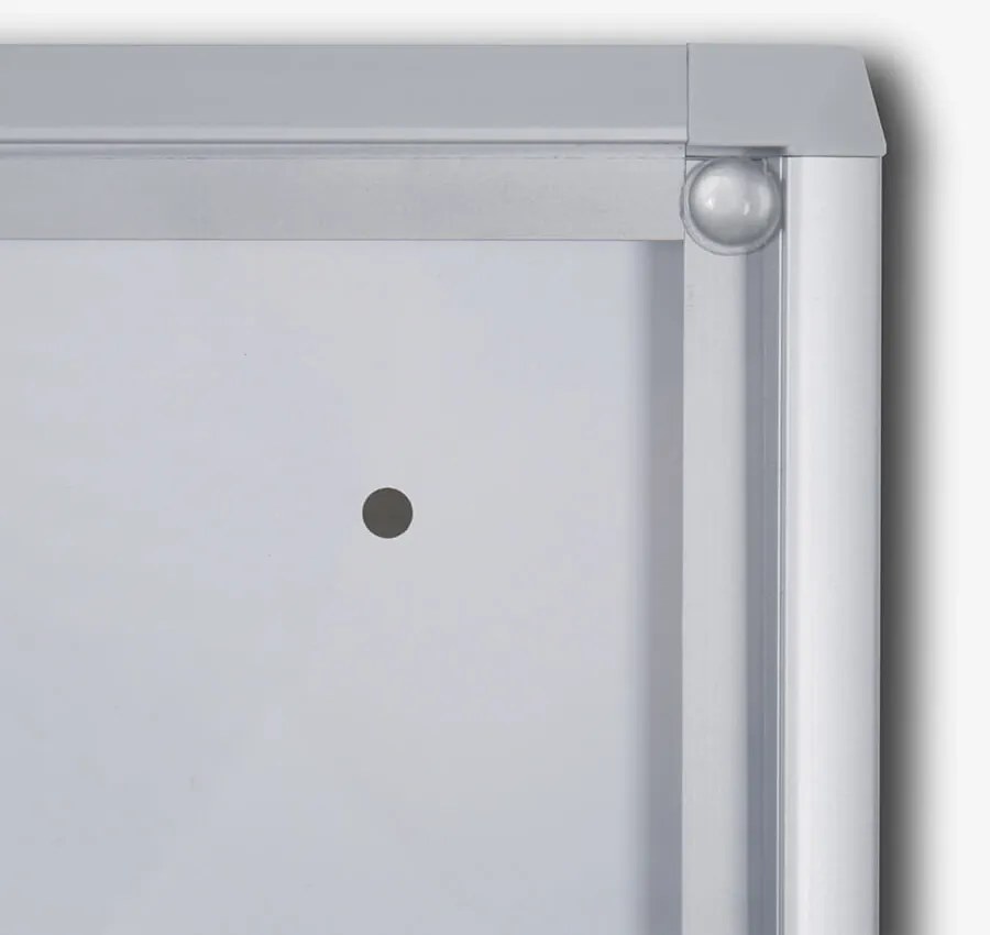 Vitrina informații interioare Economy 1 x A4 - spate din tablă, aluminiu