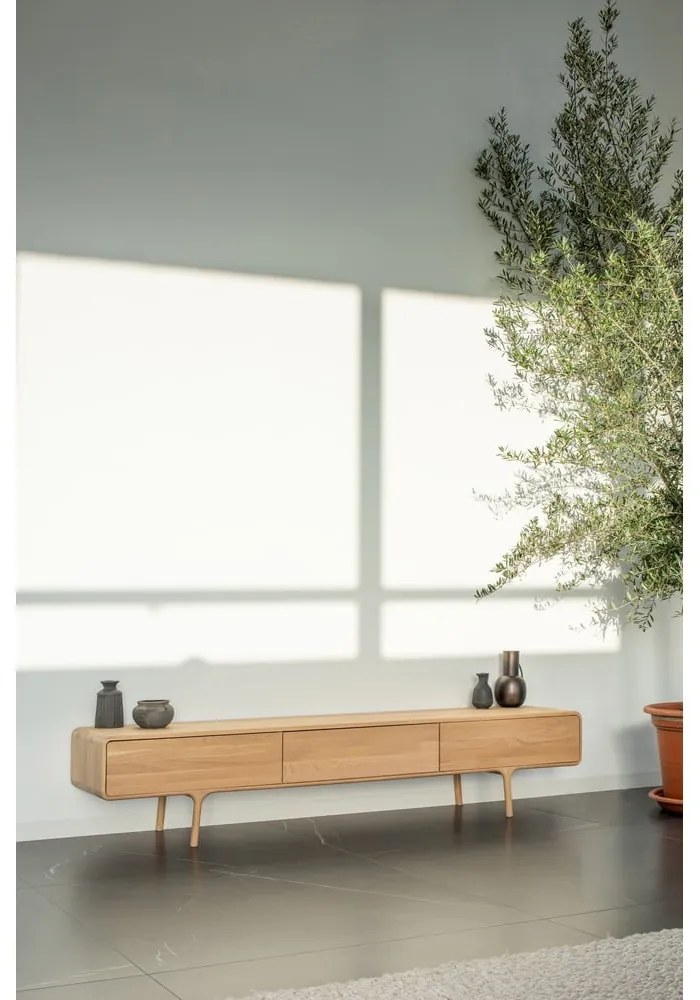 Comodă TV din lemn masiv de stejar cu 3 sertare Gazzda Fawn