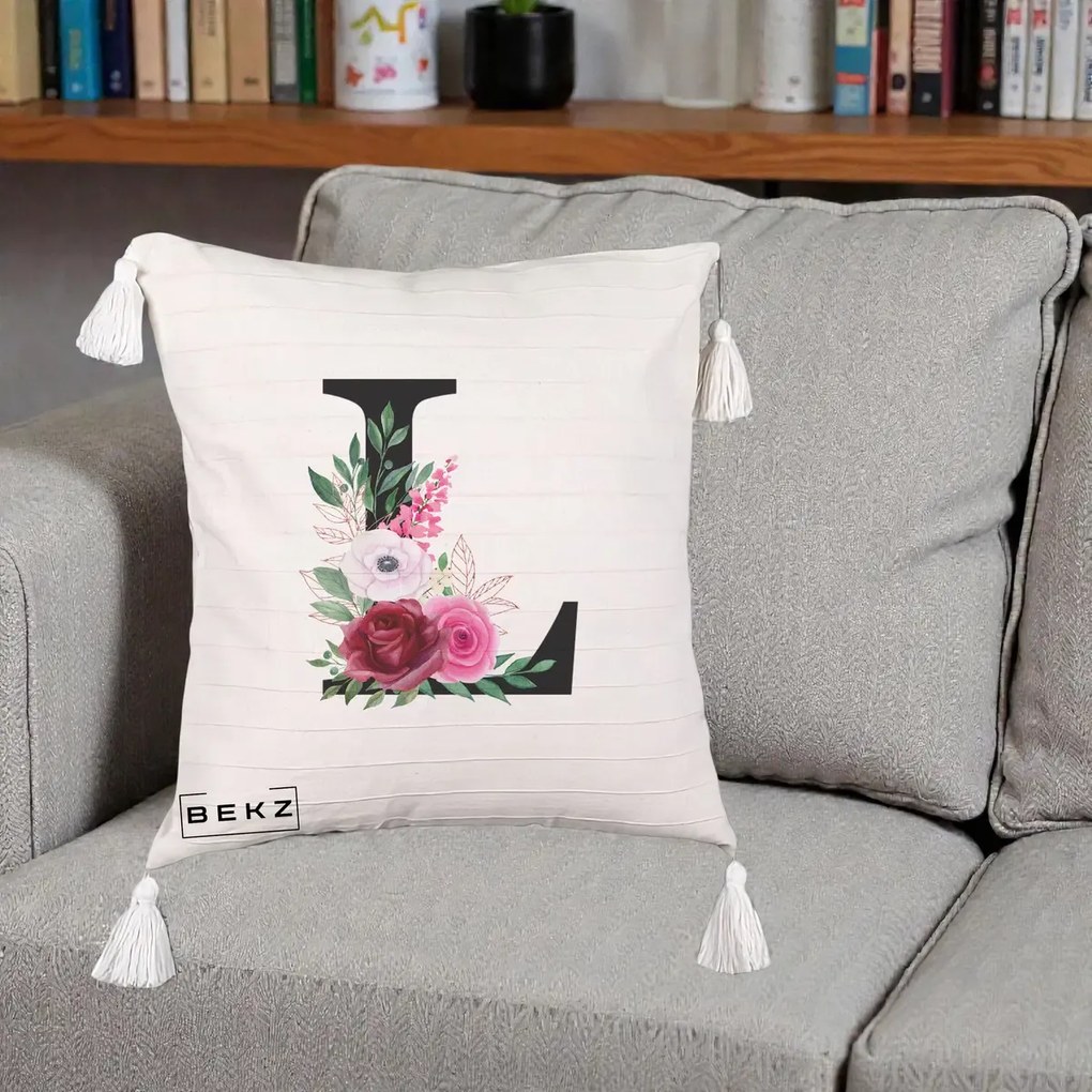 Cadou Personalizat - Perna Personalizata Monograma Florala Litera L, 40x40 cm, Bej cu Franjuri, Husa Detasabila, Perna Inclusa, BEKZ®