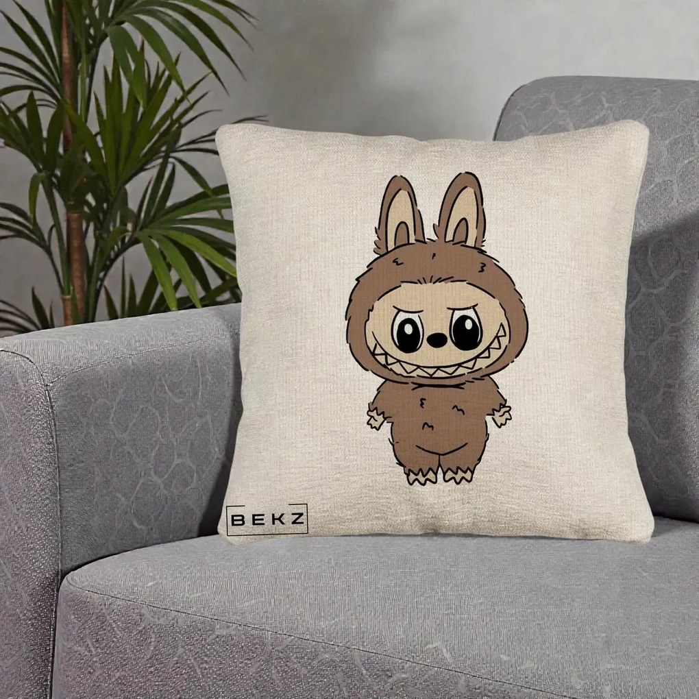 Perna Personalizata Labubu Maro Natural Solo, 40x40 cm, Bej Canapea, Husa Detasabila, Perna Inclusa, BEKZ®
