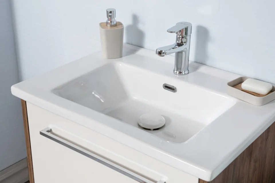 Set Mobilier Baie Sahra 65, Include Baza Lavoar, Lavoar și Oglinda, 65 cm, Crem