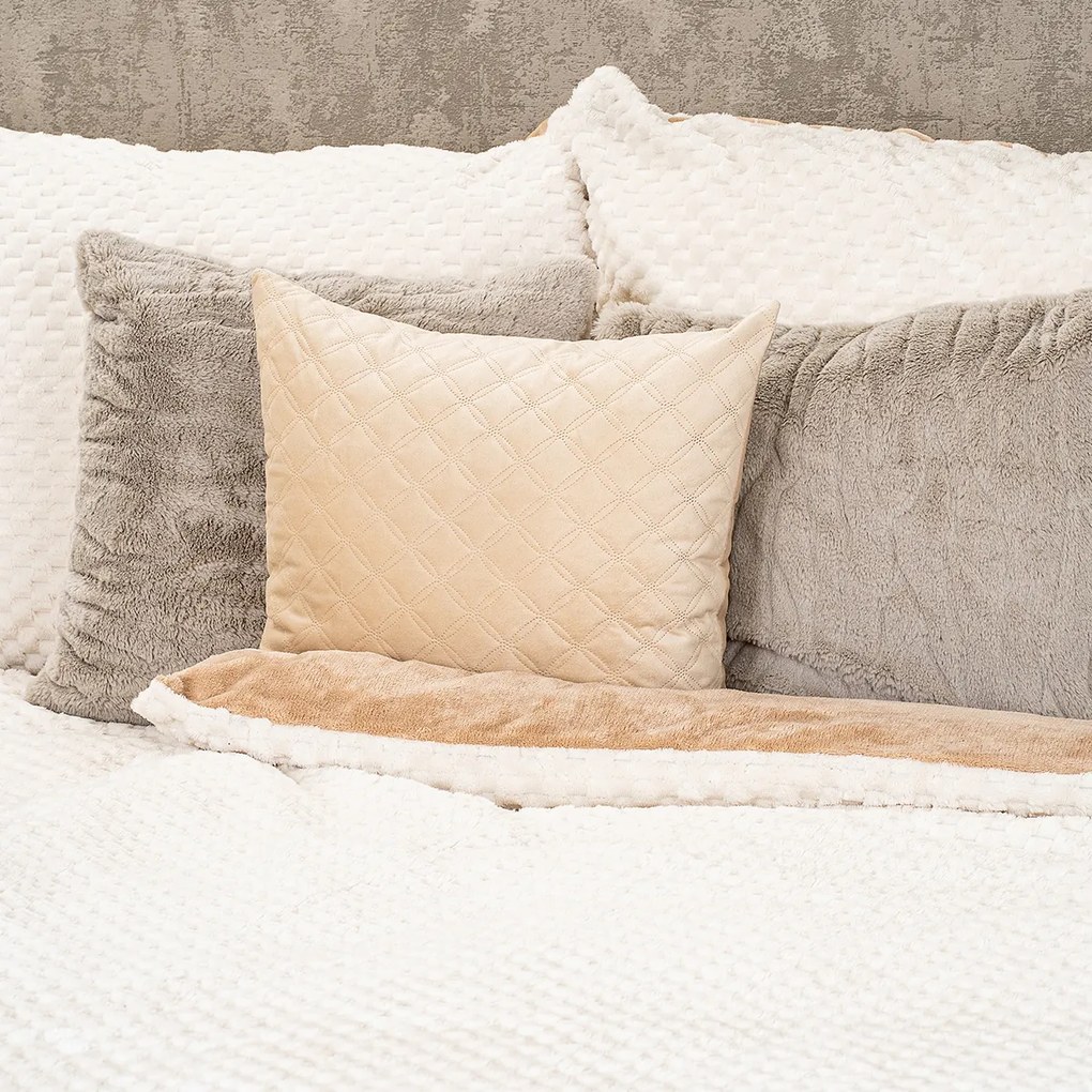 Lenjerie de pat din microflanel 4Home Caress, 140x 200 cm, 70 x 90 cm