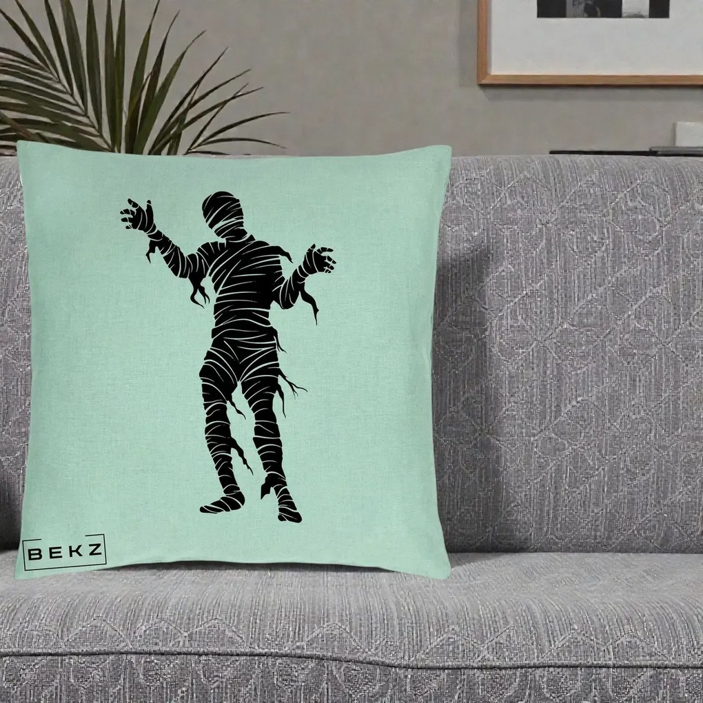 Perna Decorativa Mormii Infricosat Silueta Neagra Halloween, 40x40 cm, Verde Menta, Husa Detasabila, Perna Inclusa, BEKZ®