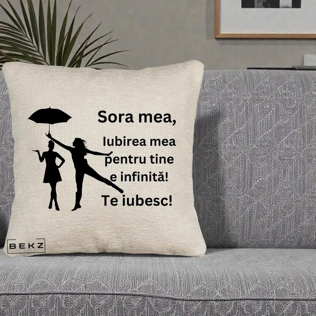 Cadou pentru Sora - Perna Personalizata Sora Mea Te Iubesc Siluete Negre cu Umbrela, 40x40 cm, Bej Canapea, Husa Detasabila, Perna Inclusa, BEKZ®