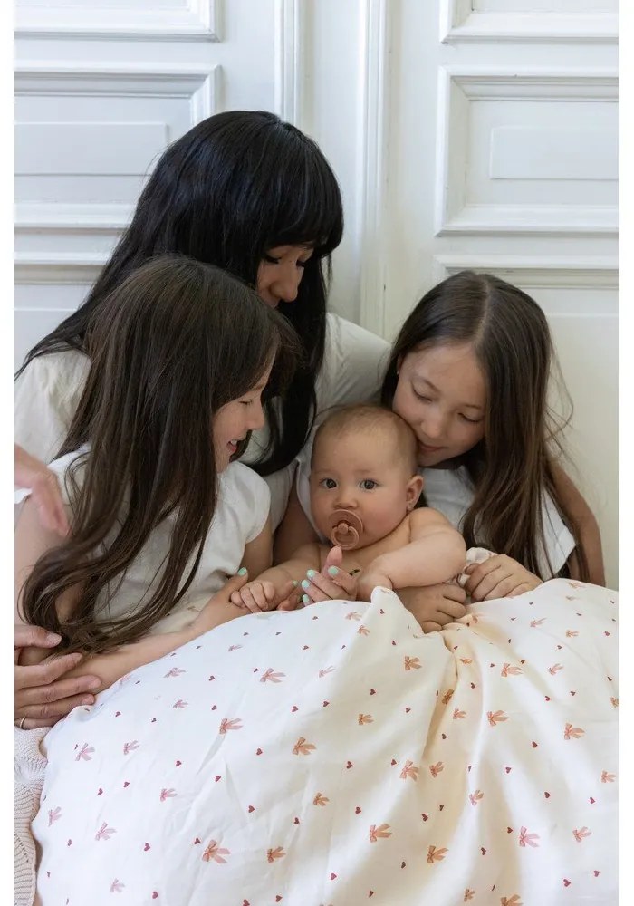 Lenjerie de pat pentru copii, galben-deschis/roz din bumbac organic pentru pătuț 100x140 cm Bows – Cam Cam Copenhagen