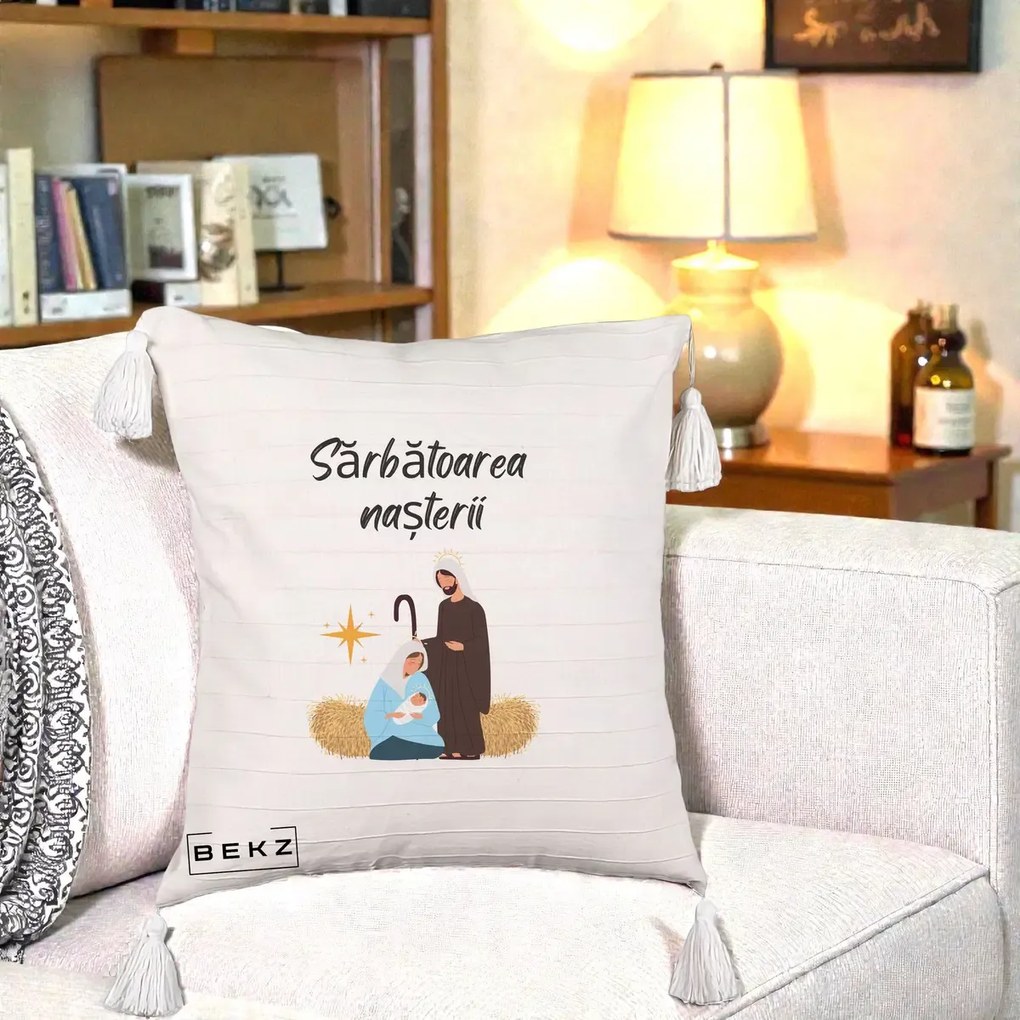 Perna Decorativa Nasterea Domnului Sfanta Familie Sarbatoarea Nasterii, 40x40 cm, Bej cu Franjuri, Husa Detasabila, Perna Inclusa, BEKZ®