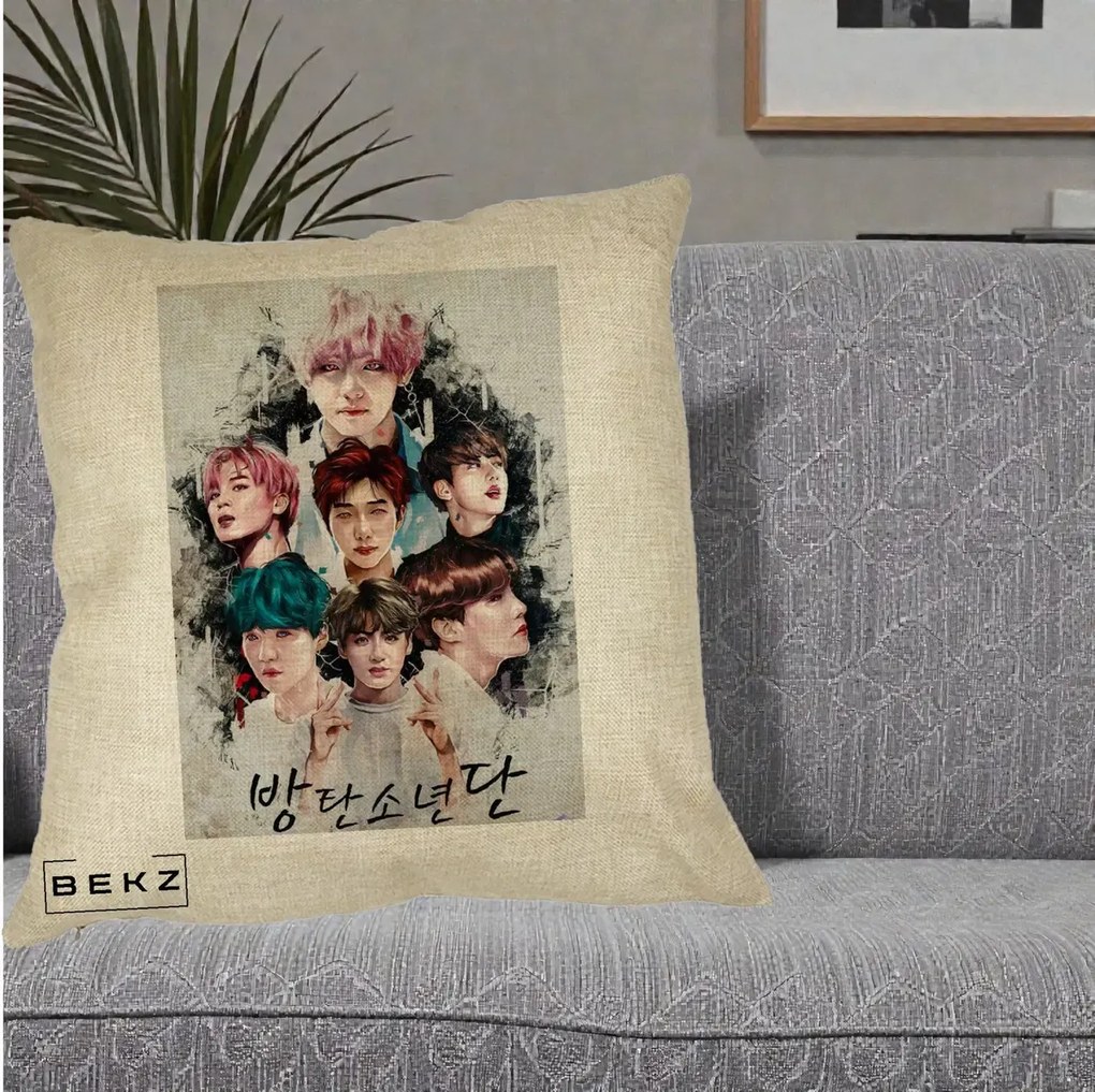 Perna Personalizata K-pop BTS Bangtan Boys Poster Artistic Negru Alb, 40x40 cm, Crem, Husa Detasabila, Perna Inclusa, BEKZ®