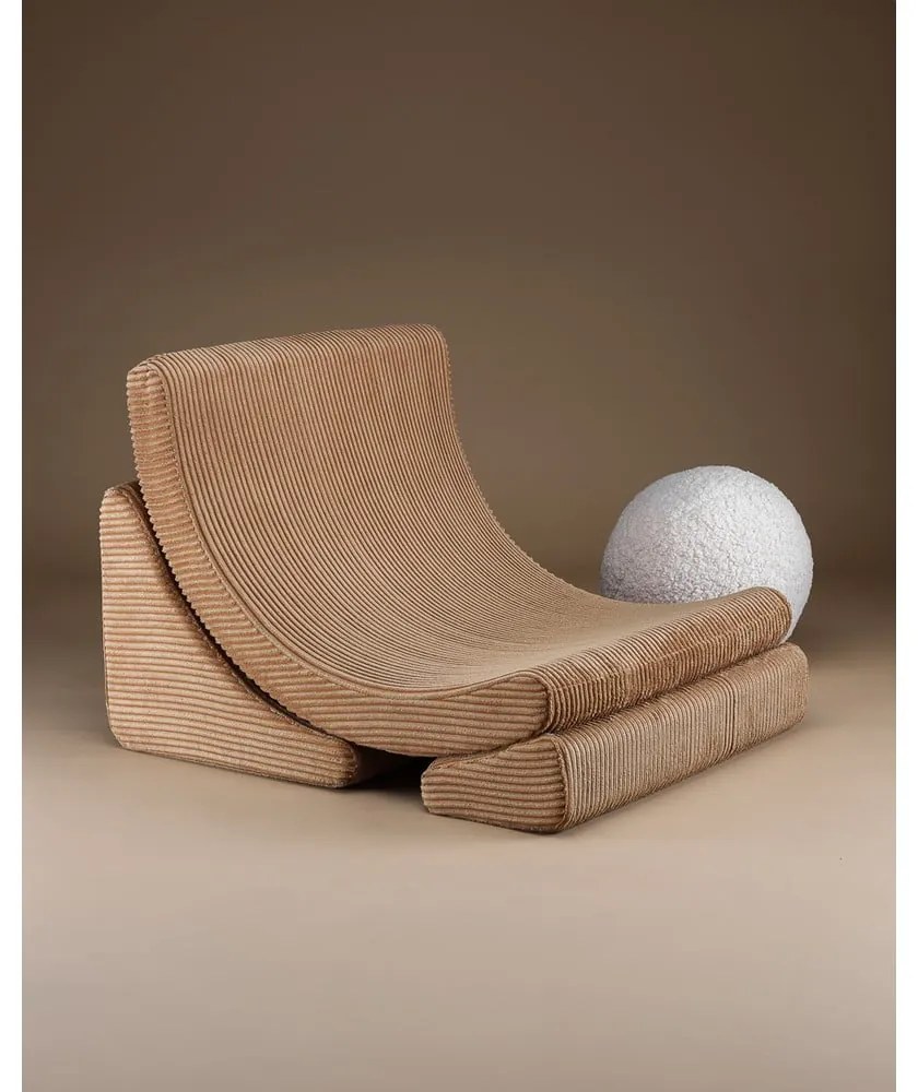 Fotoliu de copii maro cu tapițerie din catifea reiată Moon – Wigiwama