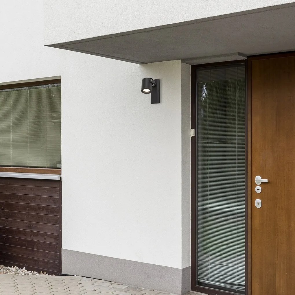 Aplica de exterior moderna tip spot IP44 Elva