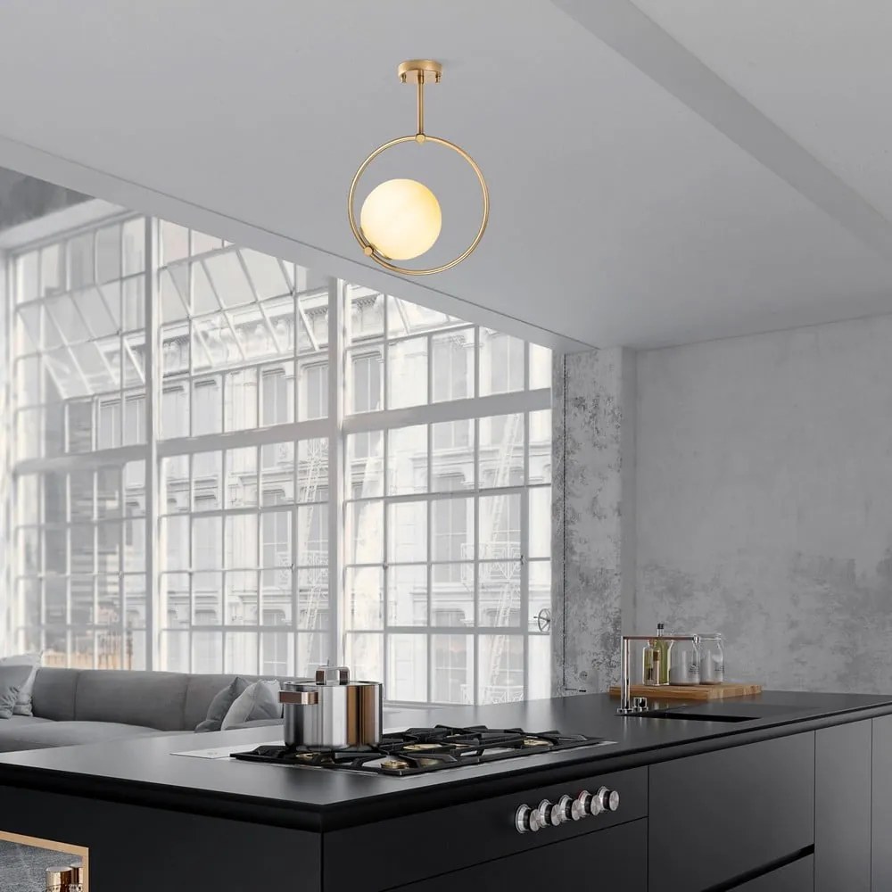 Plafonieră albă/alămie cu abajur din sticlă 39x26 cm Dolunay – Opviq lights