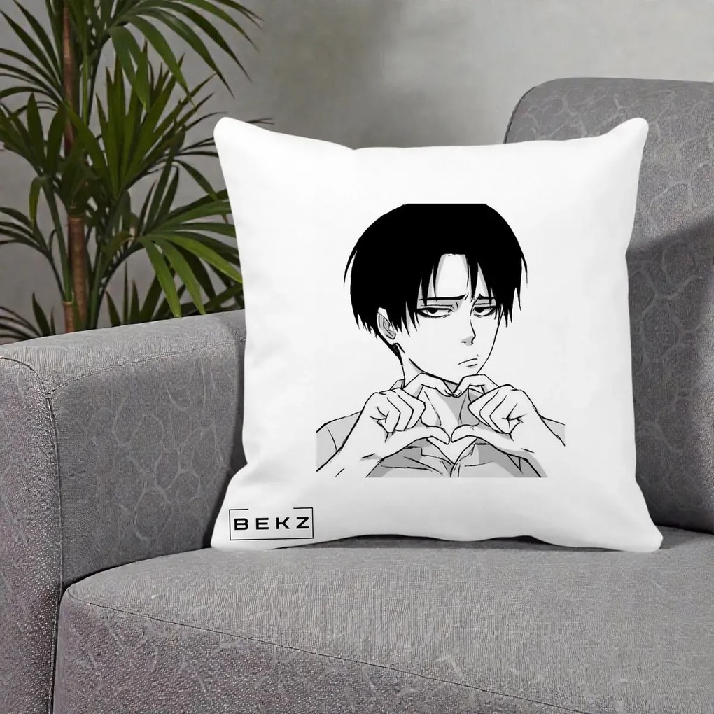Perna Personalizata Levi Ackerman Inima, 40x40 cm, Alba Mata, Husa Detasabila, Perna Inclusa, BEKZ®
