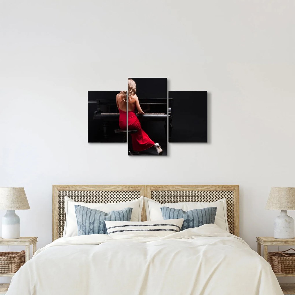 Tablou - Femeia cântând la pian (90x60 cm)