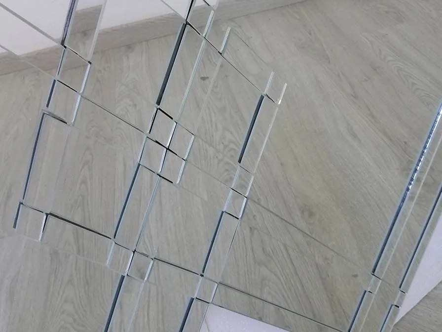 Oglinda decorativa design modern Vega 115x110cm