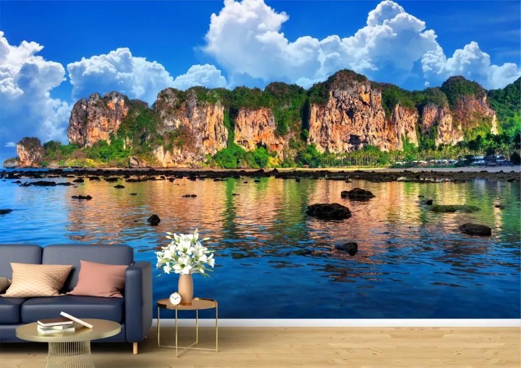 Tapet Premium Canvas - Reflexia din apa pe plaja din Thailanda
