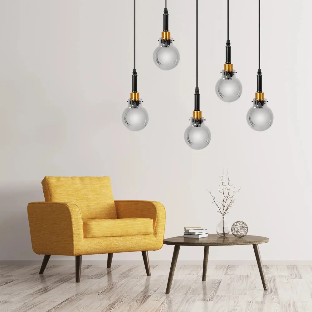 Lampă de lux cu design atemporal 3