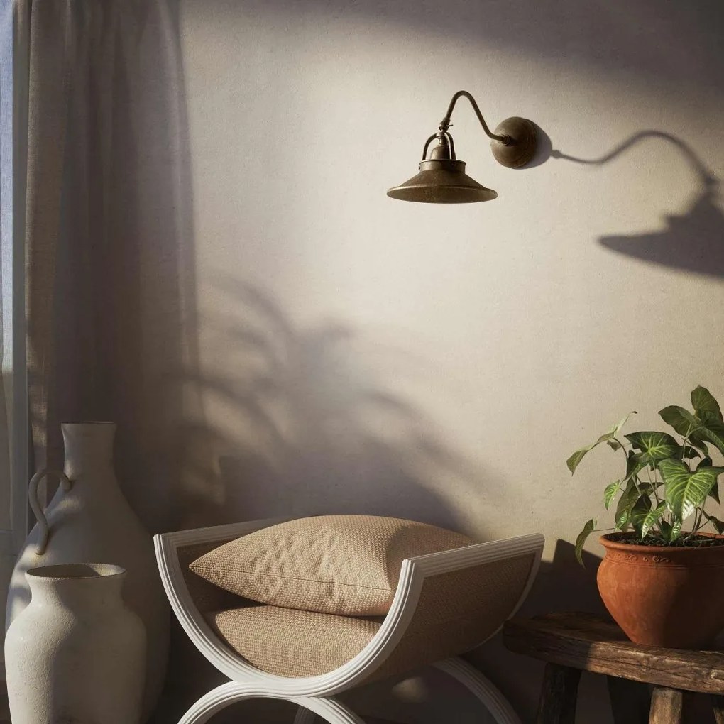 Aplica de perete rustica din alama Alice