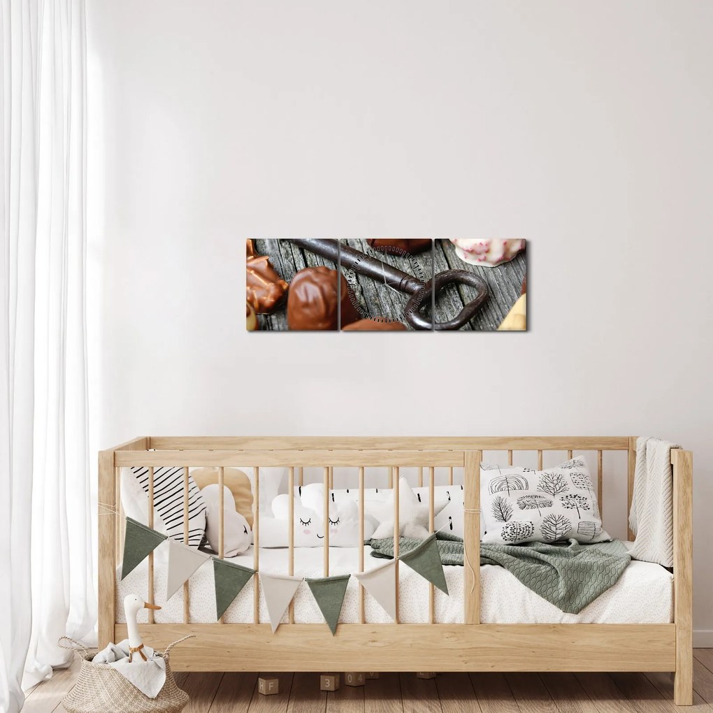 Tablou cu ciocolată și chei (cu ceas) (90x30 cm)