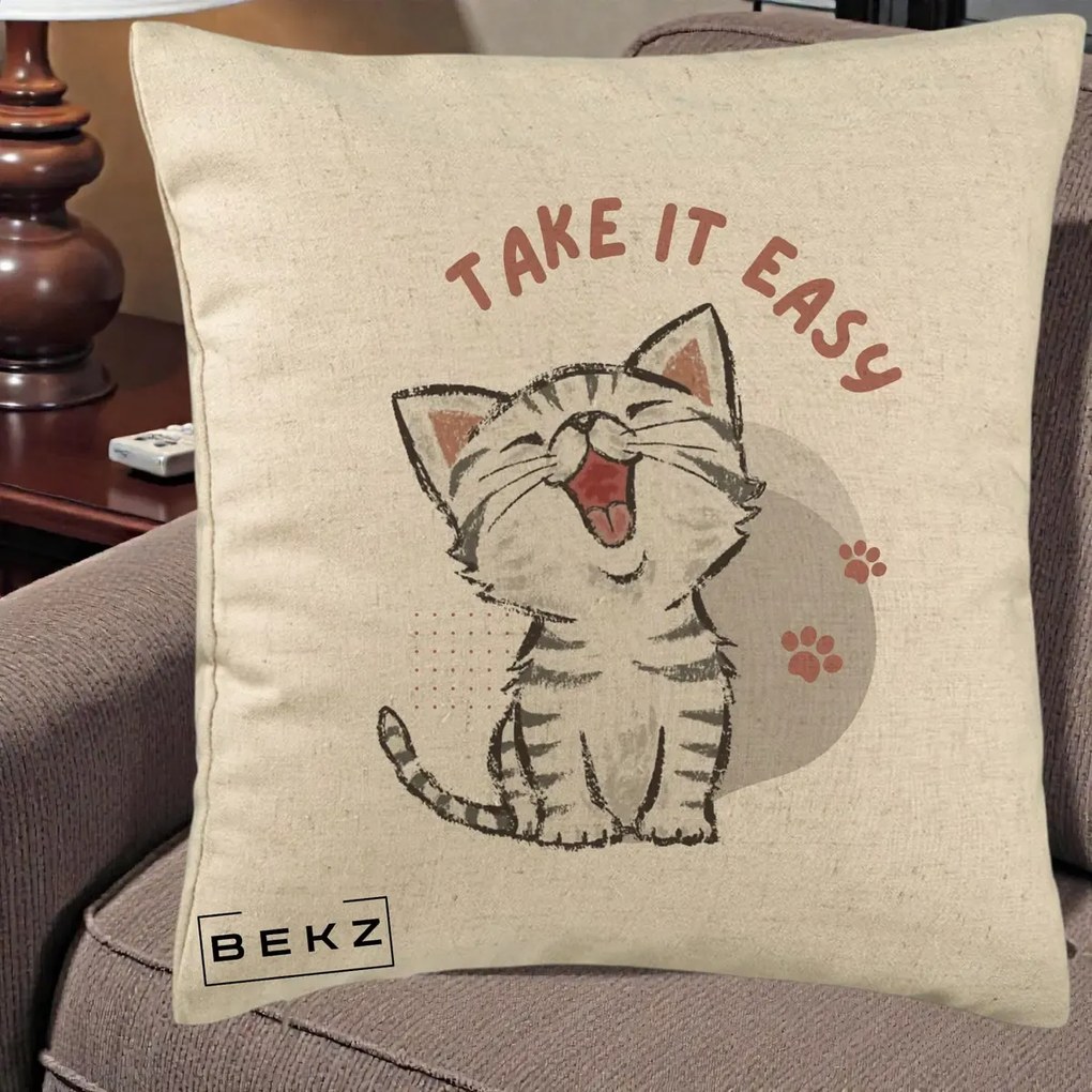 Perna Personalizata Take It Easy Cat, 40x40 cm, Bej, Husa Detasabila, Perna Inclusa, BEKZ®