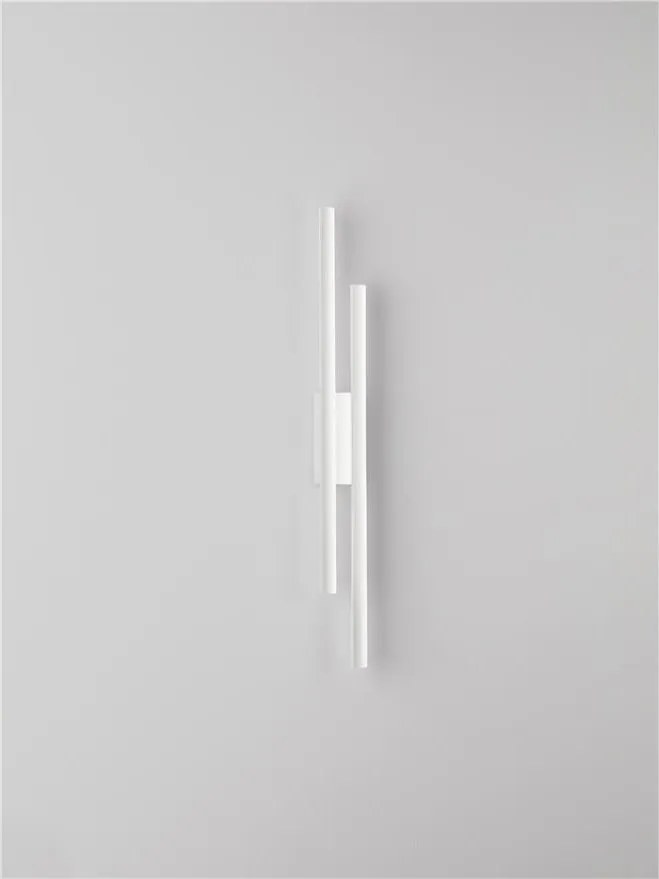 Aplica LED iluminat ambiental BRILLIA alba