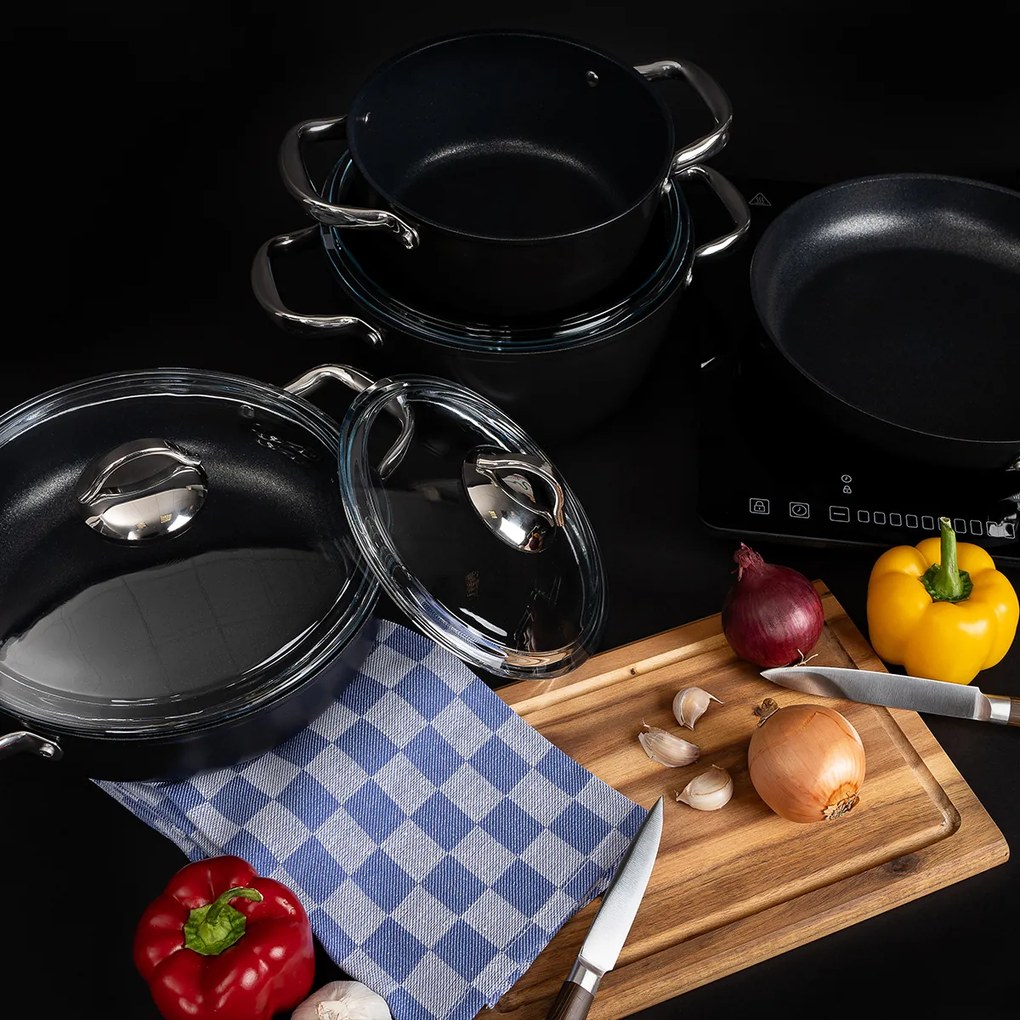 Set de oale de gătit antiaderente 4Home Titaniumdin 7 piese