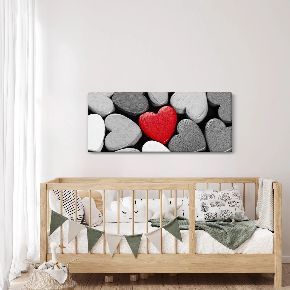 Tablou cu inimioare din lemn (120x50 cm)