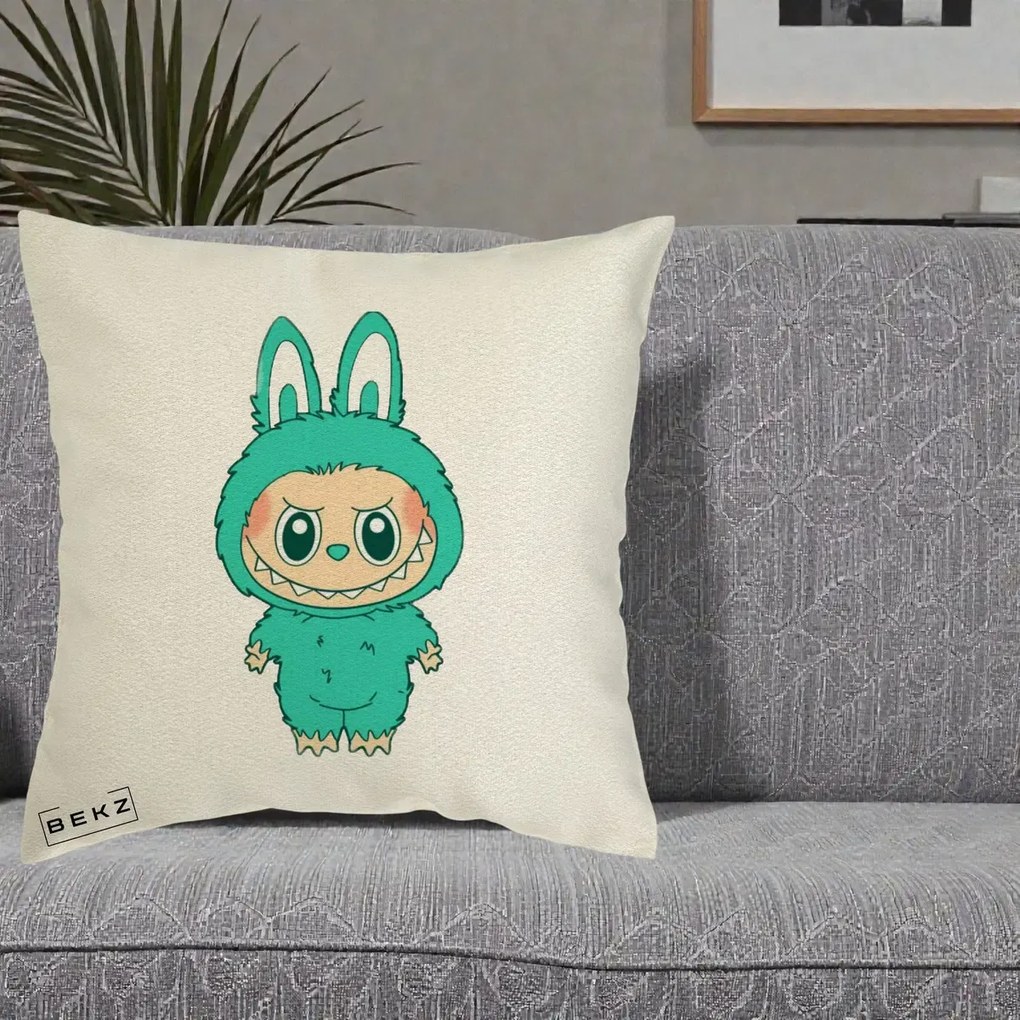 Perna Personalizata Labubu Turcoaz, 40x40 cm, Ecru, Husa Detasabila, Perna Inclusa, BEKZ®