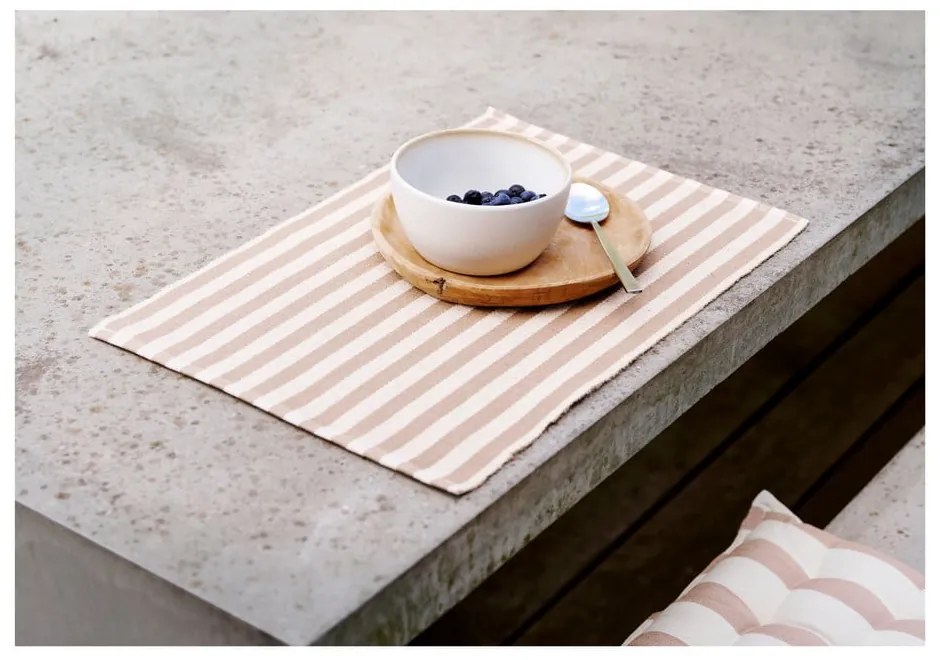 Suport pentru farfurii 2 buc. din material textil 33x48 cm Statement Stripe – Södahl