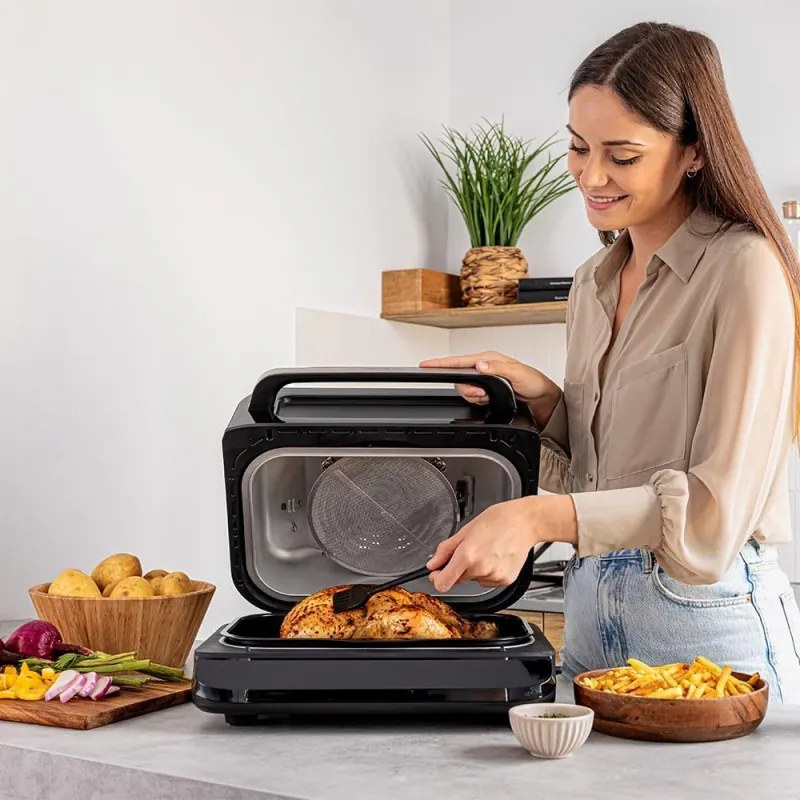 Resigilat: Friteuza Air Fryer & Grill 12in1 Oliver Voltz OV51015K, 1800W, 4 accesorii, Senzor inteligent, Timer, LED, Negru