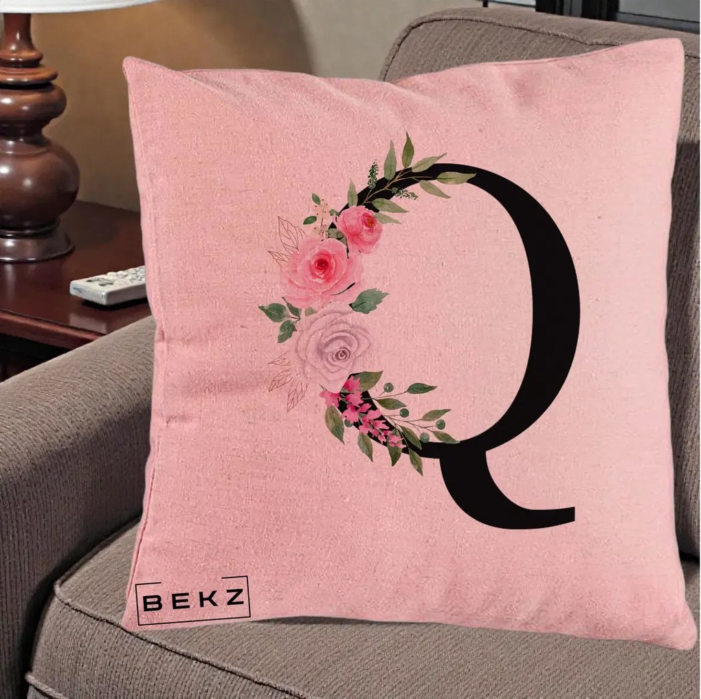 Cadou Personalizat - Perna Personalizata Monograma Florala Litera Q, 40x40 cm, Roz, Husa Detasabila, Perna Inclusa, BEKZ®