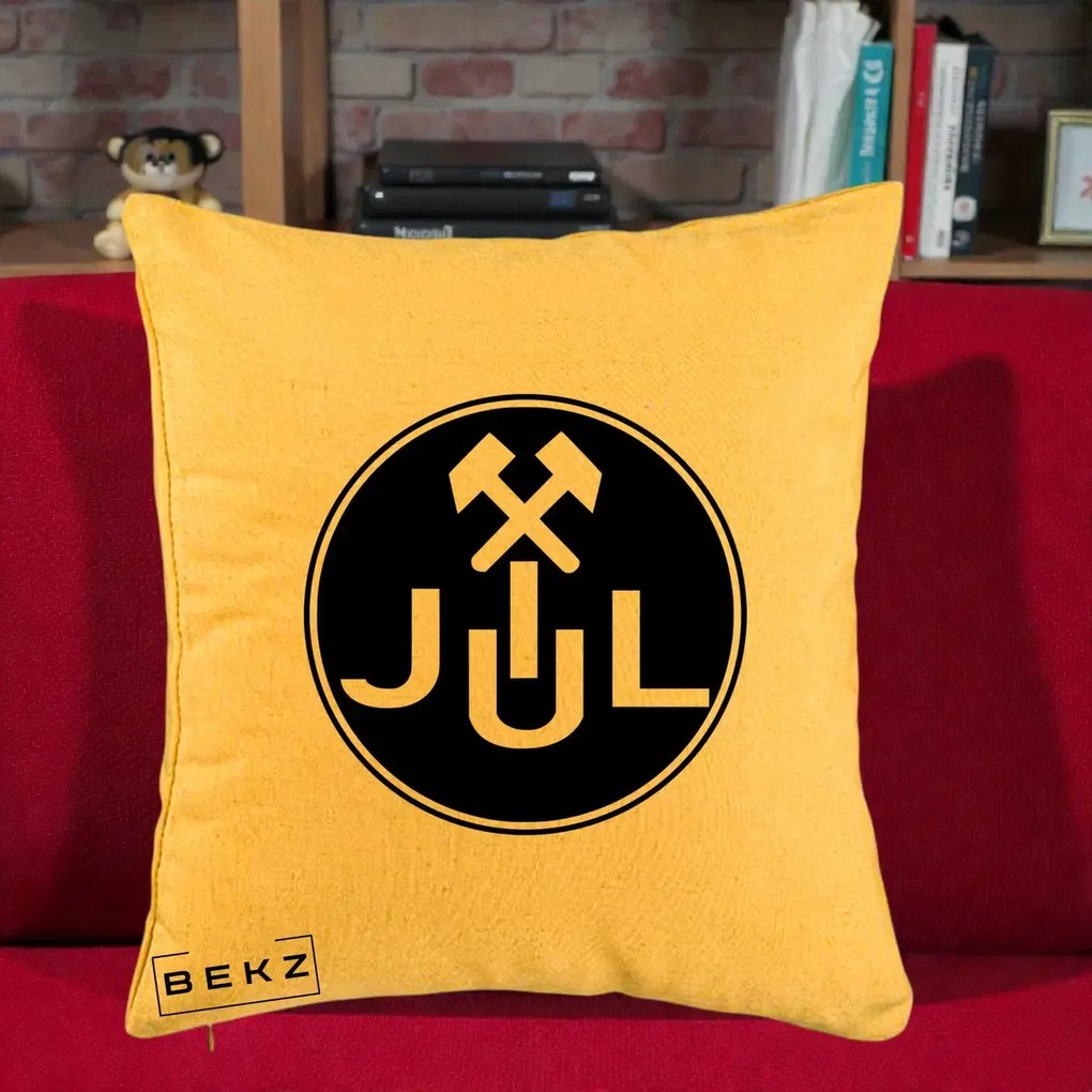 Perna Personalizata JUL Jiul Lupeni Fotbal, 40x40 cm, Galben, Husa Detasabila, Perna Inclusa, BEKZ®