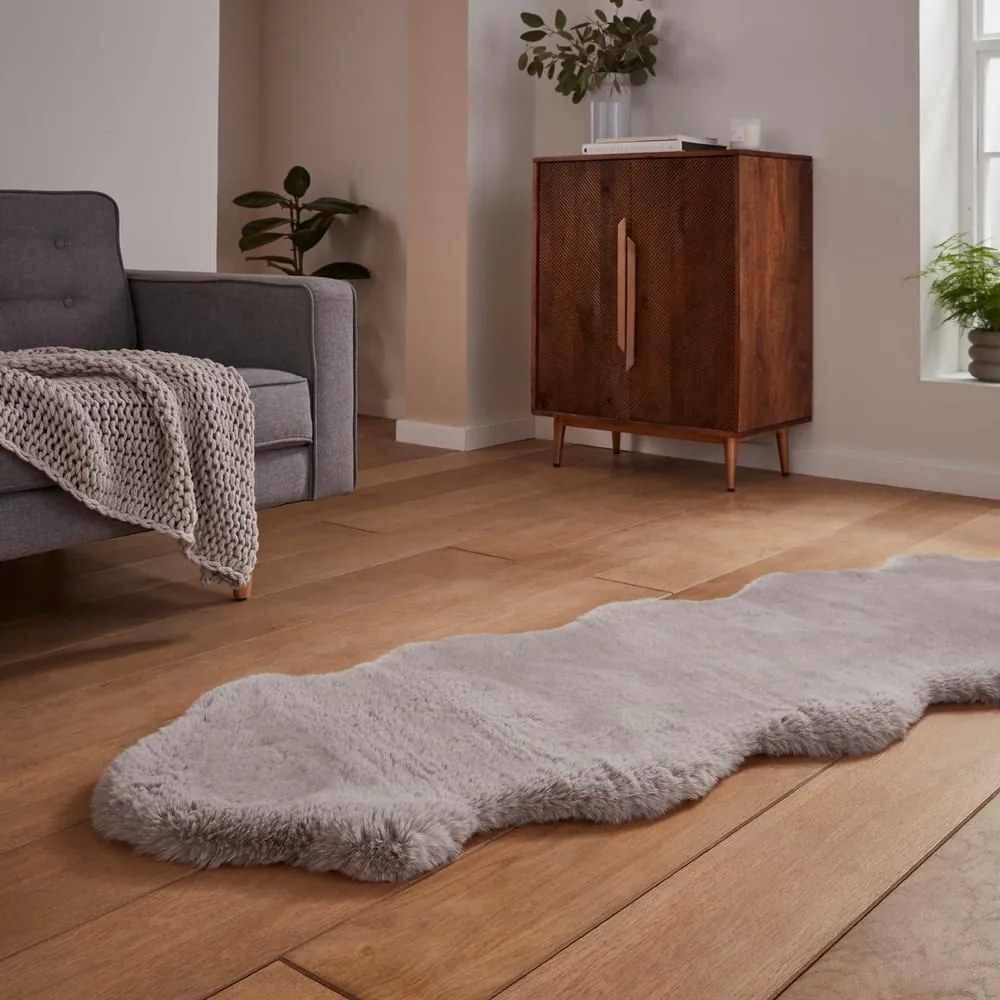 Covor tip traversă gri deschis sintetic 60x180 cm Super Teddy – Think Rugs
