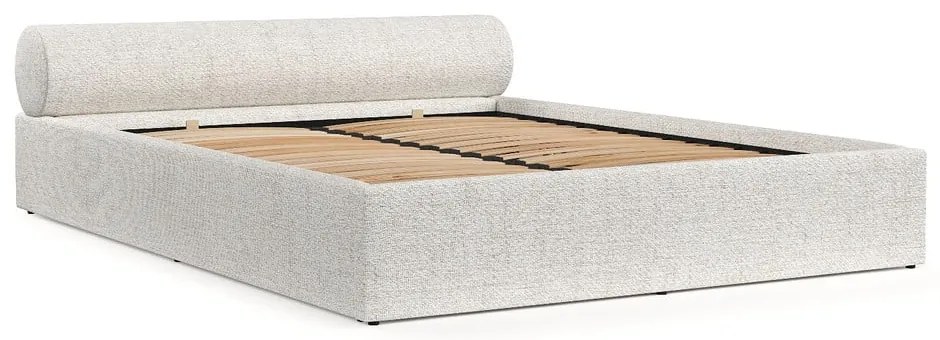 Pat matrimonial crem tapițat cu spațiu de depozitare cu somieră 200x200 cm Solvo – Maison de Rêve