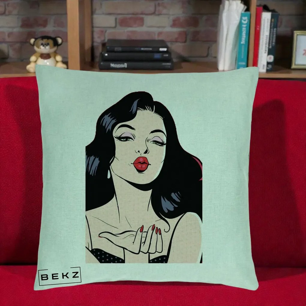 Perna Decorativa Femeie Pop-Art Kiss, 40x40 cm, Verde Menta, Husa Detasabila, Perna Inclusa, BEKZ®