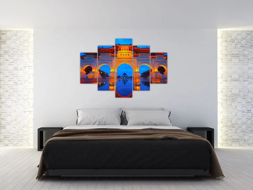 Tabloul Taiwanului (150x105 cm)