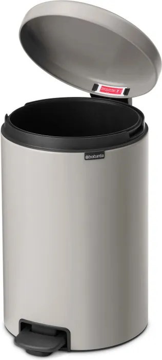 Coș de gunoi cu pedală Brabantia NewIcon 1010441, 20 l, închidere lentă, bază antiderapantă, gri deschis